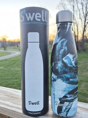 S'well Stainless Steel Insulated Water Bottle Expressionist Collection Like New